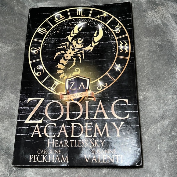 Accents Zodiac Academy Heartless Sky 7 Poshmark